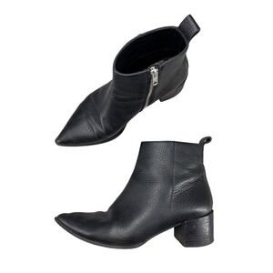 Everlane The Boss Boot Black Pebbled Leather Pointed Toe Block Heel Chic Size 7
